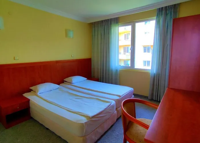 Consul 3* Szveti Vlasz